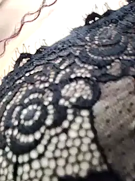 Luna    dance online show from December 14, 5:40 pm