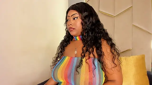 Snapshot of TriexiMars chatting on January 6, 7:39 pm TriexiMars online show from January 6, 7:39 pm