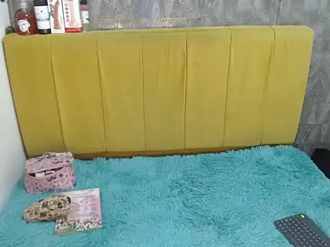 alunnaclarkcm online show from January 13, 3:23 am