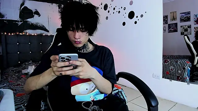 koryu skull online show from February 19, 7:21 pm