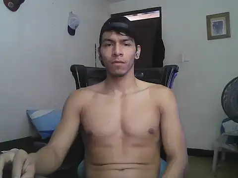 Patrick3 5556 online show from April 21, 1:17 pm