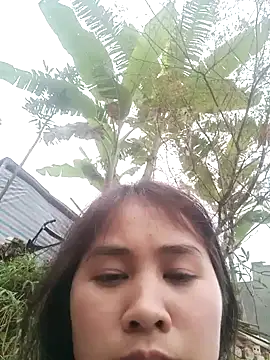 Snapshot of Him_MountainGirl chatting on February 2, 8:02 am Him MountainGirl online show from February 2, 8:02 am