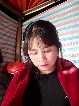 Snapshot of Him_MountainGirl chatting on February 10, 1:48 pm Him MountainGirl online show from February 10, 1:48 pm