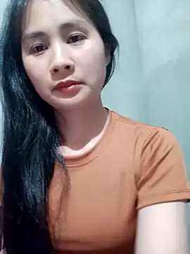 Snapshot of Him_MountainGirl chatting on February 27, 1:44 pm Him MountainGirl online show from February 27, 1:44 pm