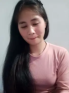 Snapshot of Him_MountainGirl chatting on March 1, 2:30 pm Him MountainGirl online show from March 1, 2:30 pm