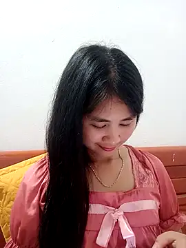 Him MountainGirl online show from April 8, 4:12 am