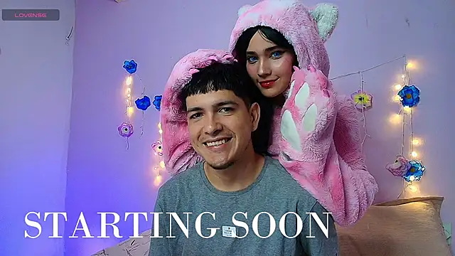 Snapshot of Thetoxicouple chatting on February 12, 10:49 pm Thetoxicouple online show from February 12, 10:49 pm