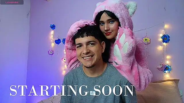 Snapshot of Thetoxicouple chatting on February 26, 11:04 pm Thetoxicouple online show from February 26, 11:04 pm