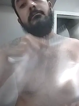 Snapshot of LoverGamer1 chatting on March 5, 2:13 pm LoverGamer1 online show from March 5, 2:13 pm