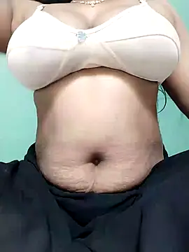 Uma-2 online show from December 22, 4:31 am