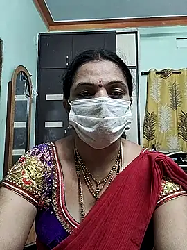 Snapshot of bhavyasri_55 chatting on February 9, 11:36 am bhavyasri 55 online show from February 9, 11:36 am