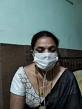 Snapshot of bhavyasri_55 chatting on February 19, 12:17 am bhavyasri 55 online show from February 19, 12:17 am