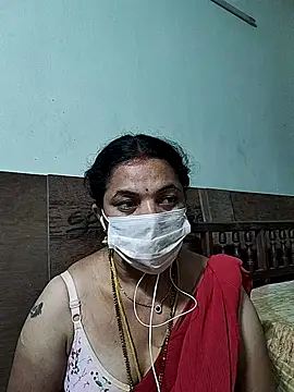 Snapshot of bhavyasri_55 chatting on February 20, 9:48 pm bhavyasri 55 online show from February 20, 9:48 pm