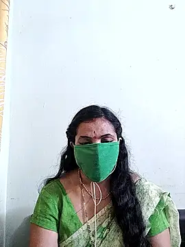 Snapshot of bhavyasri_55 chatting on March 13, 11:06 am bhavyasri 55 online show from March 13, 11:06 am