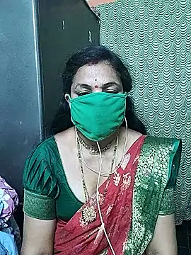 Snapshot of bhavyasri_55 chatting on March 20, 10:36 pm bhavyasri 55 online show from March 20, 10:36 pm