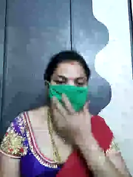 Snapshot of bhavyasri_55 chatting on March 28, 10:53 pm bhavyasri 55 online show from March 28, 10:53 pm