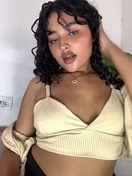 ladulcemary  online show from March 23, 7:18 pm