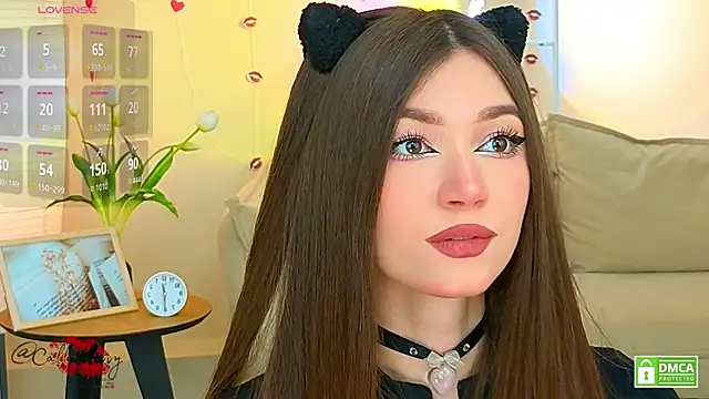 oliviaah  online show from March 14, 3:17 pm