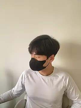 kimze7 online show from February 1, 8:13 am