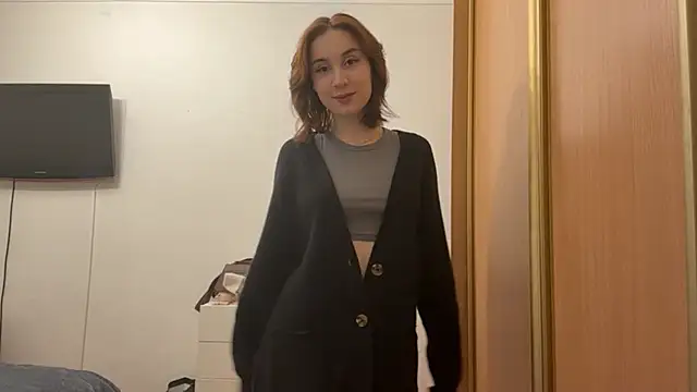 Snapshot of StacieLaudadio chatting on January 10, 5:09 am StacieLaudadio online show from January 10, 5:09 am