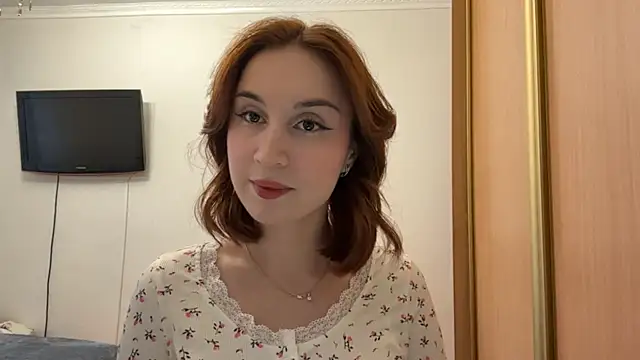 Snapshot of StacieLaudadio chatting on January 12, 12:10 pm StacieLaudadio online show from January 12, 12:10 pm