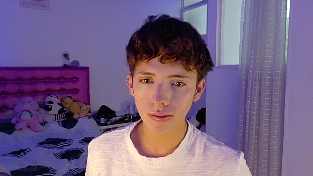 Dani Dancer online show from April 1, 9:01 pm