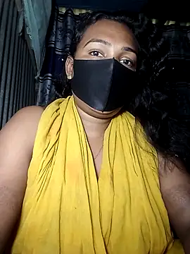 Snapshot of porimoi_505 chatting on December 18, 5:57 am porimoi 505 online show from December 18, 5:57 am