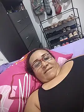 Nini Love  online show from March 9, 4:05 am