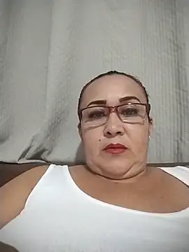 Nini Love  online show from April 11, 2:16 am