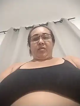 Nini Love  online show from April 14, 5:02 am