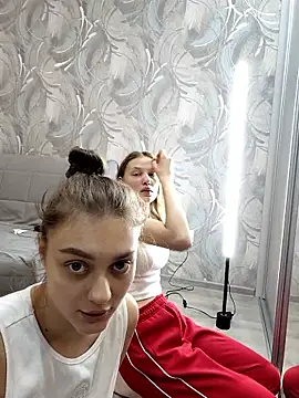 findwayout online show from January 8, 3:03 pm