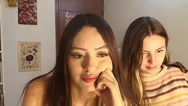 misstresandbonnie online show from January 6, 7:23 am