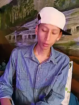 Snapshot of Disey888 chatting on May 23, 3:49 pm Disey888 online show from May 23, 3:49 pm