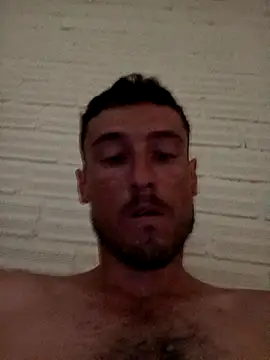 Snapshot of Reeiee chatting on December 22, 7:44 pm Reeiee online show from December 22, 7:44 pm