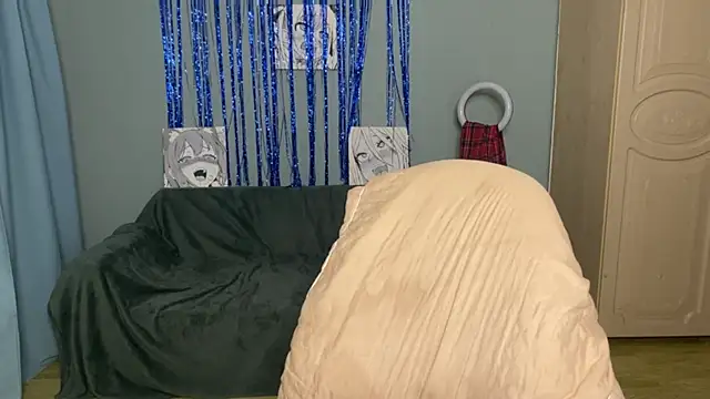 Mia Sakuraaa online show from January 7, 12:02 am