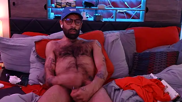 LilBrownPKB online show from December 20, 9:22 pm