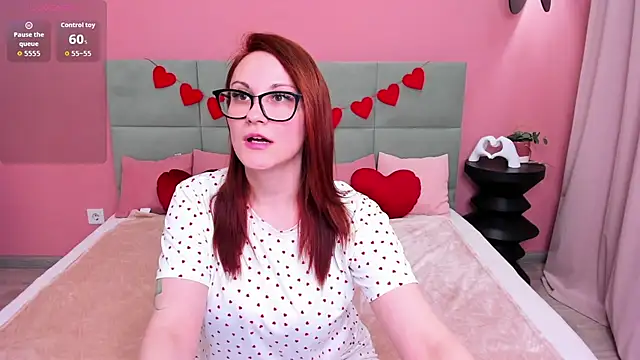 LisaAmoree online show from February 23, 1:25 am