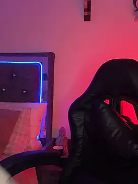 Snapshot of Daniela_ruizz chatting on February 26, 1:48 am Daniela ruizz online show from February 26, 1:48 am