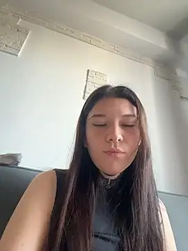 FionaMurr online show from April 15, 2:29 am