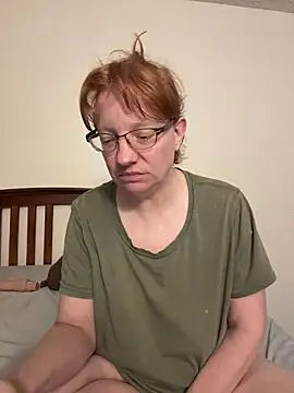 Lenaravenswood online show from March 1, 5:09 am