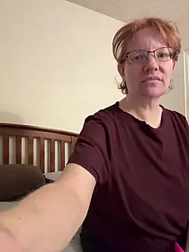 Lenaravenswood online show from March 6, 5:37 am