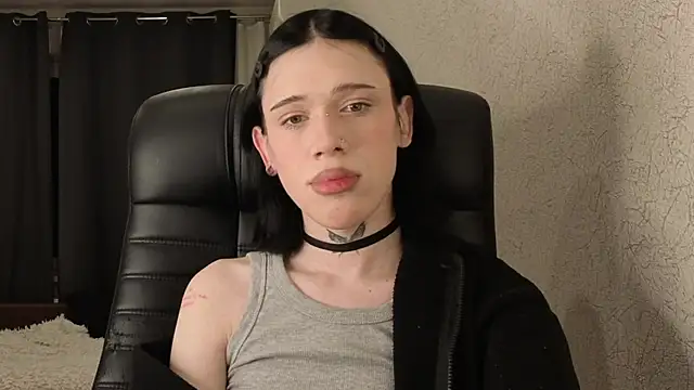 polimun online show from April 13, 4:45 pm