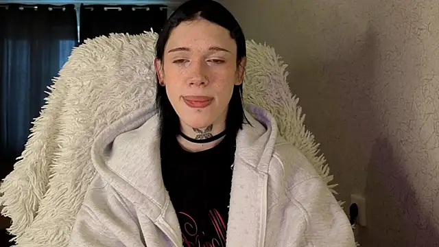 polimun online show from April 23, 3:30 am