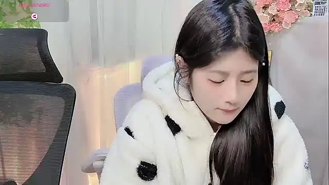 Yvonne-07 online show from January 14, 12:55 pm