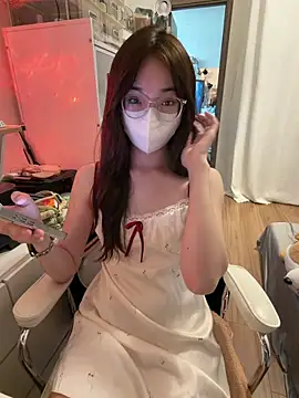 mimichannn99 online show from February 24, 9:40 am