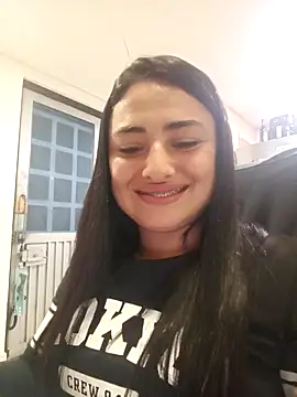 sara nina online show from January 7, 10:34 pm