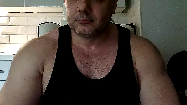 Snapshot of WildJohn_XX chatting on May 8, 10:37 pm WildJohn XX online show from May 8, 10:37 pm