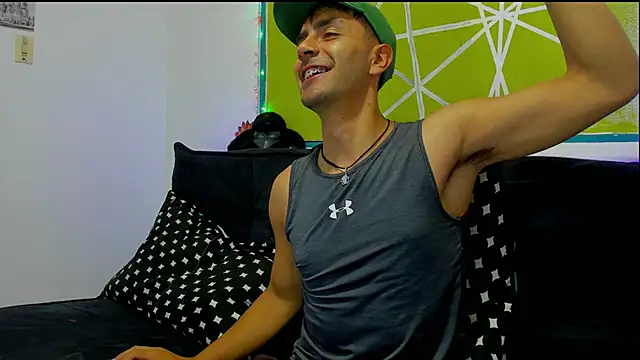 Snapshot of Lord_Apolo chatting on February 23, 1:52 pm Lord Apolo online show from February 23, 1:52 pm