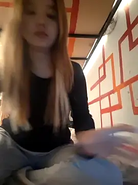 SherrylShaw online show from March 27, 4:07 pm