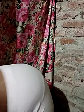 your neha22 online show from December 18, 4:40 am